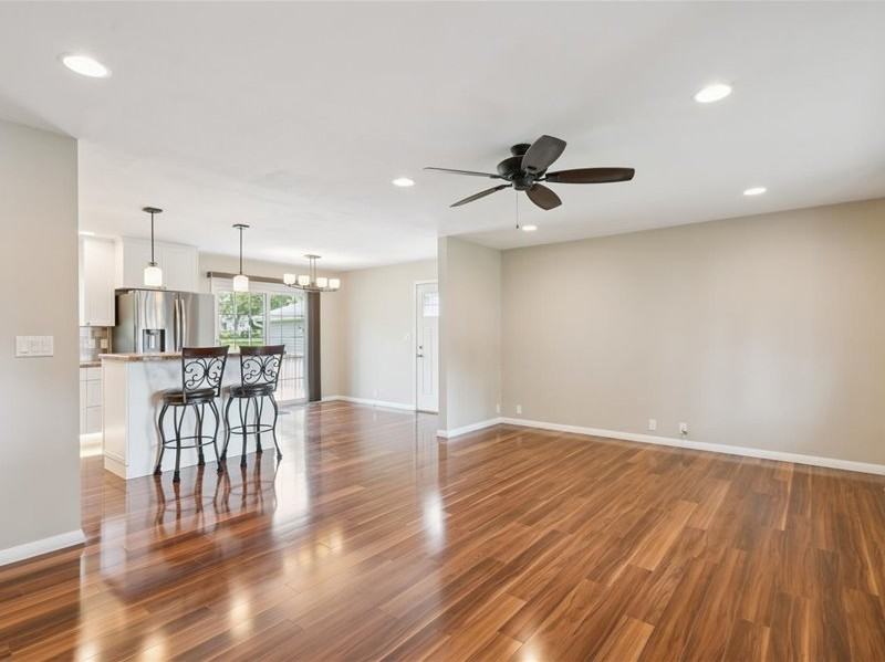 1429 Columbus Dr #NA - Photo 5 of 28