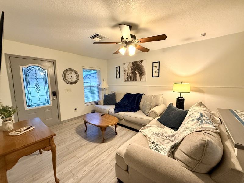 19015 Saint George Dr - Photo 2 of 47