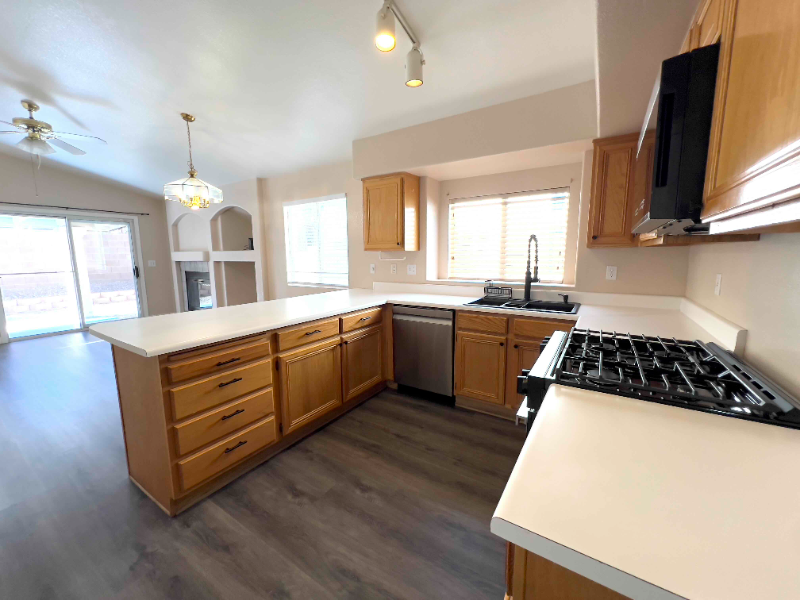 3845 Bach Way - Photo 4 of 18