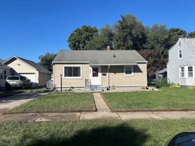 1520 Kilbourn St - Photo 1 of 1