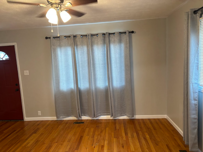 1520 Kilbourn St - Photo 3 of 11