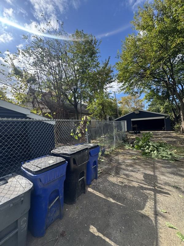 1020 East 74th Street - Photo 3 of 15