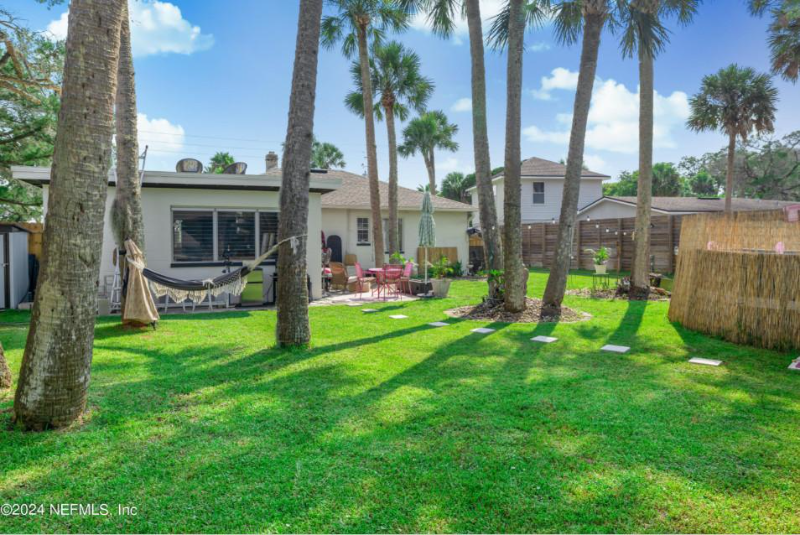 270 S Matanzas Blvd - Photo 3 of 10