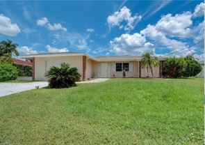 3919 Se 9th Ct - Photo 1 of 1