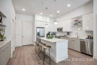 8194 Knight Rd #RMCR - Photo 1 of 1