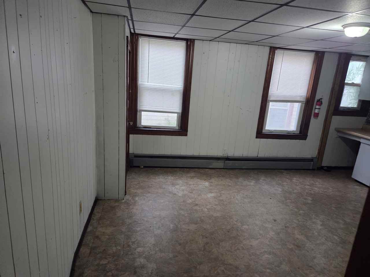 148 Front Street - Photo 5 of 11