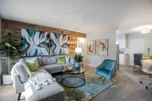 2627 N 45th Ave #1C - Photo 1 of 1