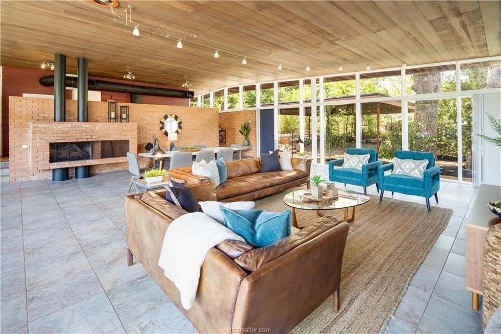 1206 Orr St - Photo 4 of 26