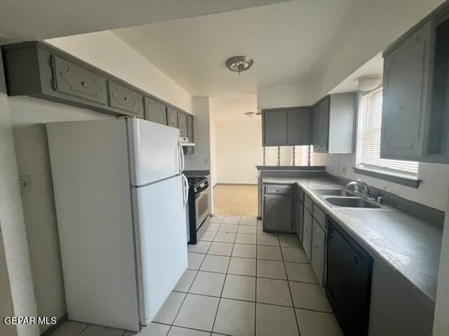 1590 Hartsdale Drive - Photo 4 of 28