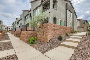 1554 Maria Crossing Ave - Photo 1 of 1