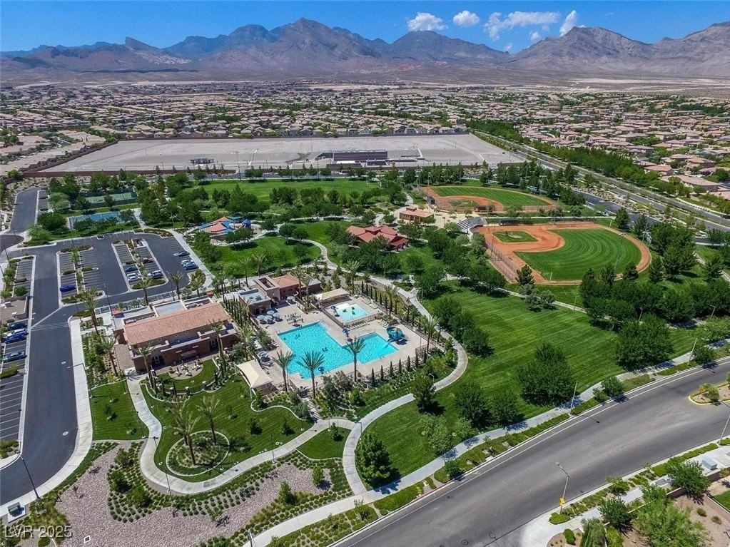 11817 Orense Dr - Photo 2 of 16