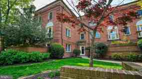 1107 N Pitt St - Photo 1 of 1