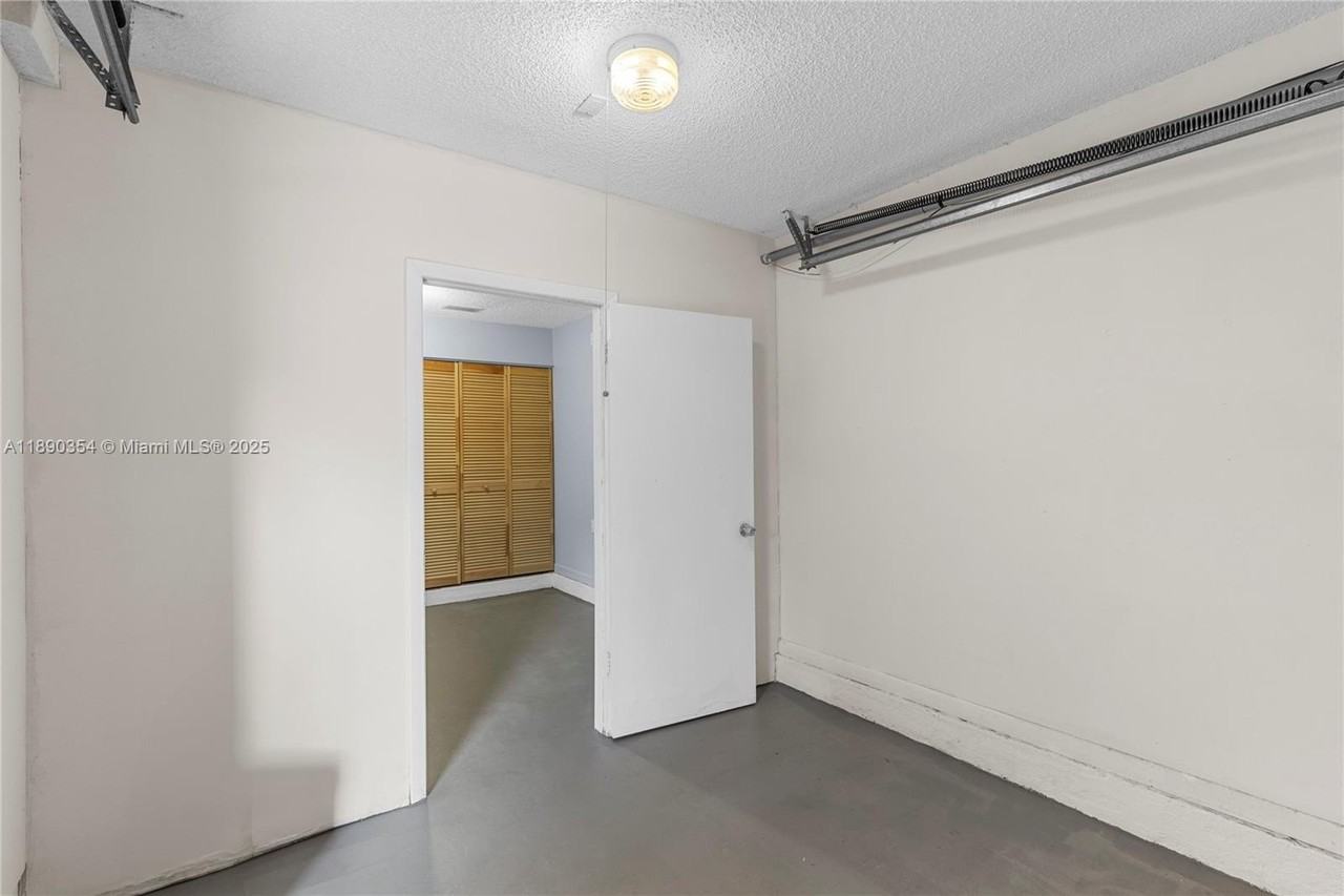 20003 Northeast 6th Court Circle #NA - Photo 4 of 34