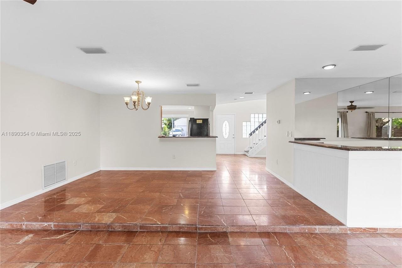 20003 Northeast 6th Court Circle #NA - Photo 5 of 34