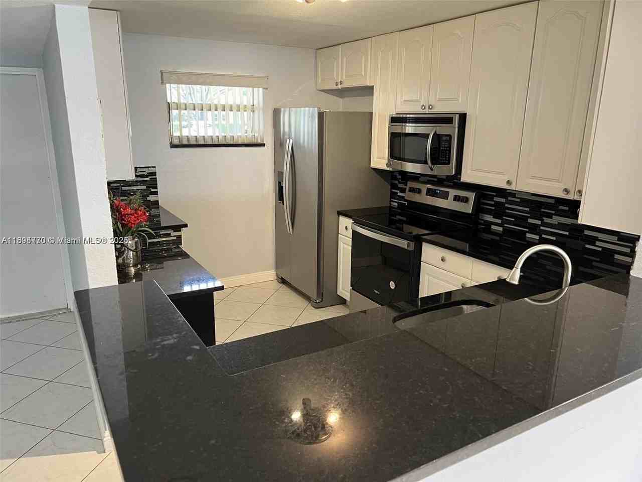 1200 Nw 87th Ave #109 - Photo 4 of 25