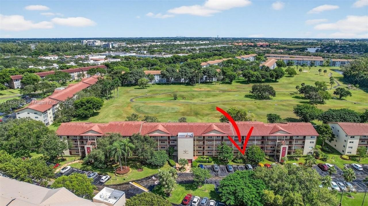 701 Sw 128th Ave #111F - Photo 2 of 44