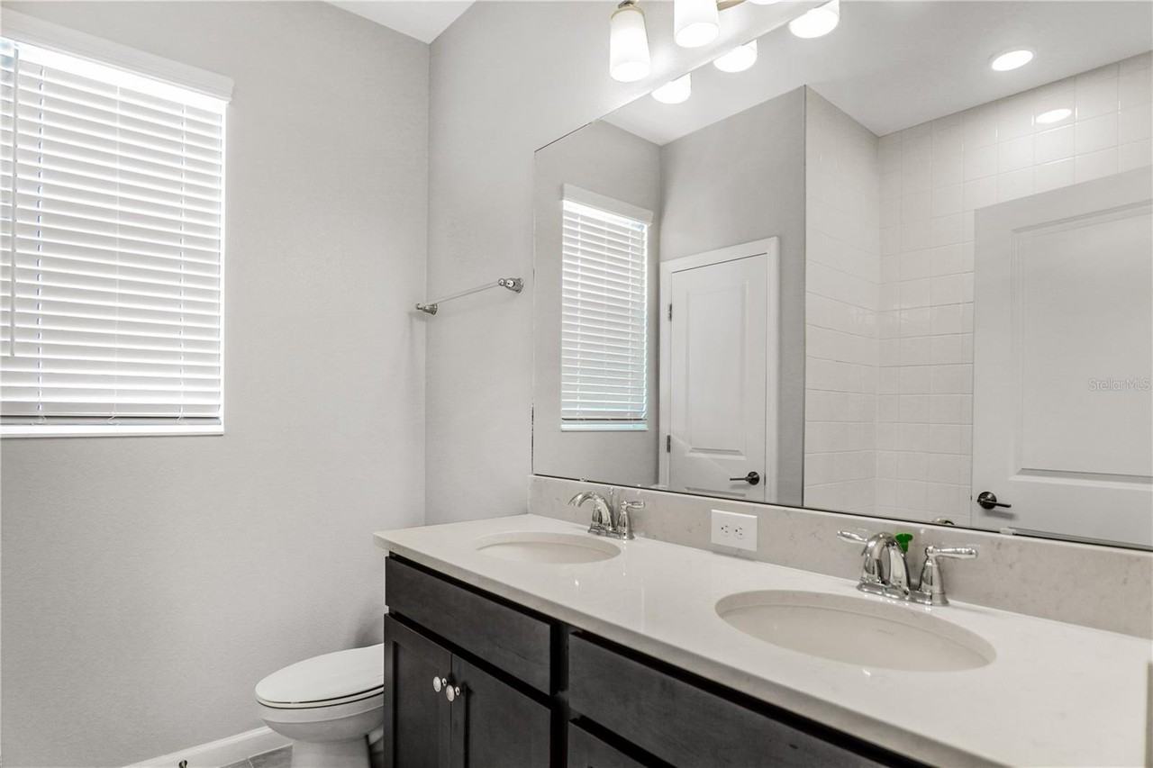 5286 Tiergarten St - Photo 7 of 26