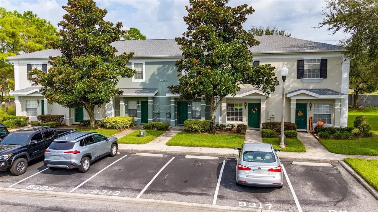 9313 Jasmine Flower Ln #185 - Photo 2 of 30