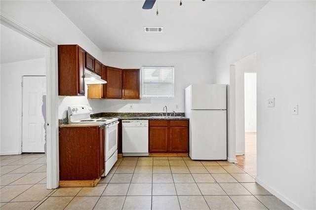 2549 Jonquil St - Photo 7 of 11