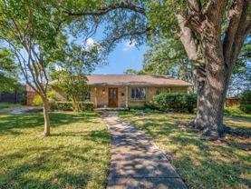 9703 Elmcrest Dr - Photo 1 of 1
