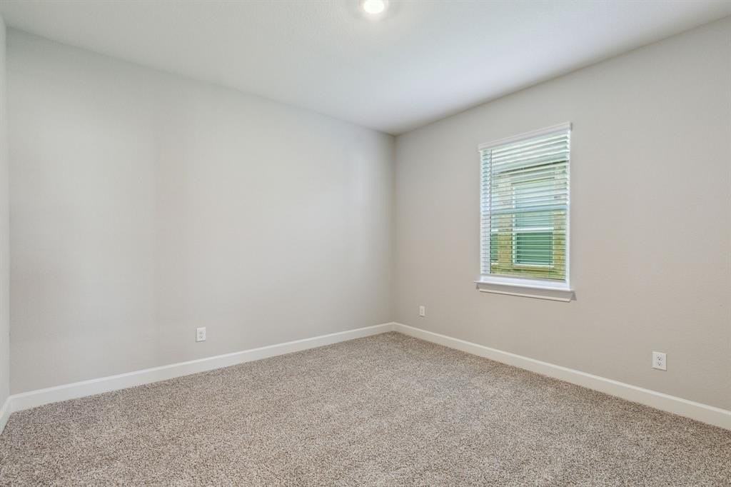 609 Harbor Oaks Dr - Photo 7 of 26