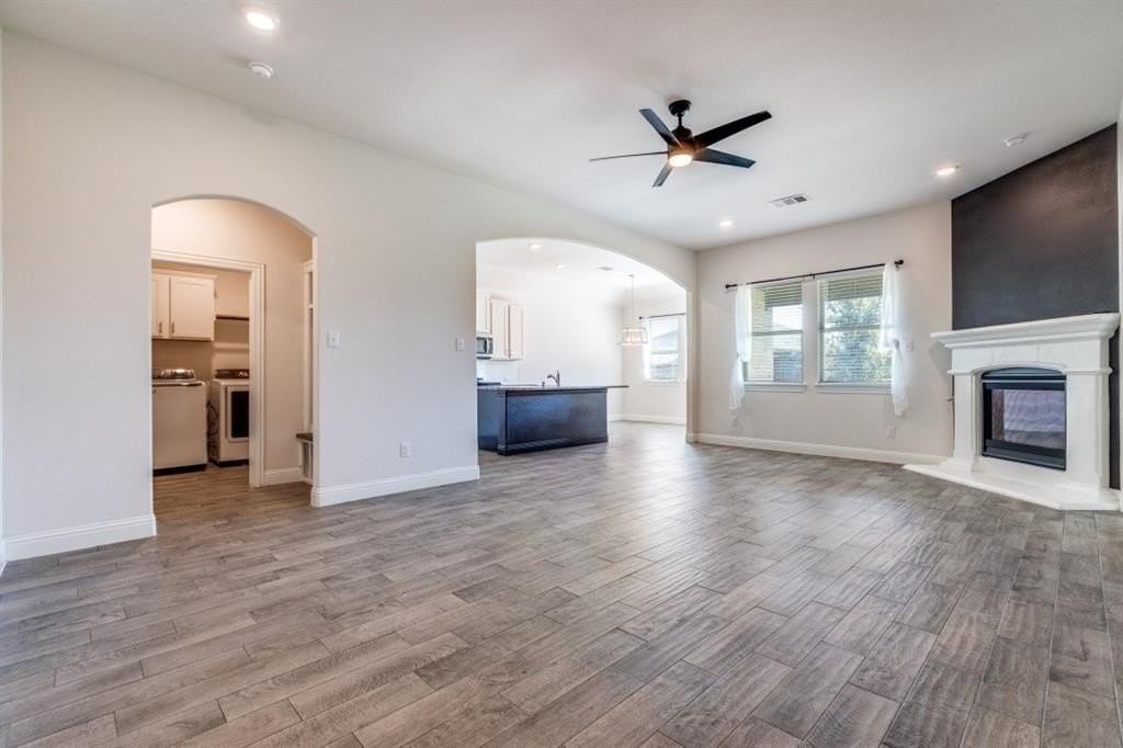 6224 Cheshire Street - Photo 3 of 34