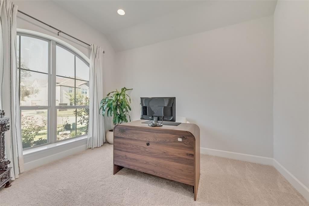 8108 San Bernard Trl - Photo 4 of 21