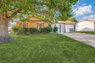 2326 Newbury Dr - Photo 1 of 1