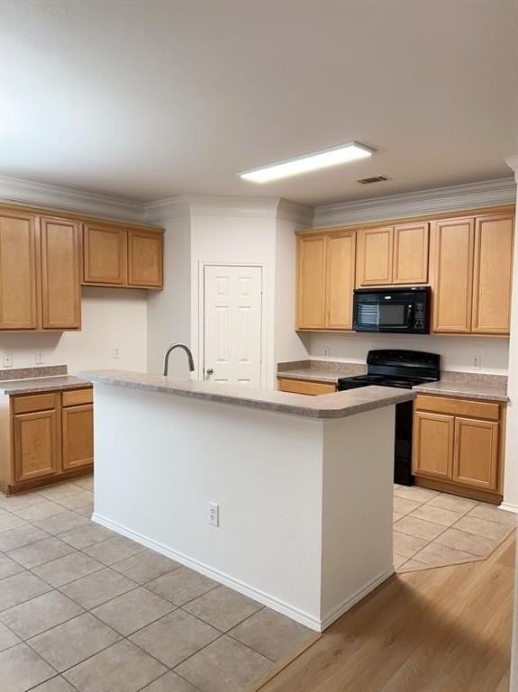 7500 Burton Ln - Photo 5 of 17