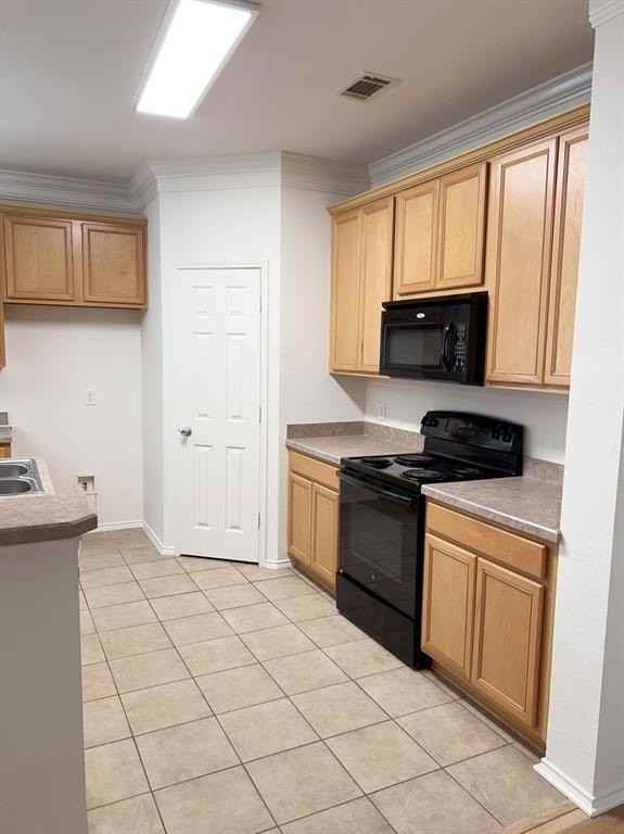 7500 Burton Ln - Photo 7 of 17