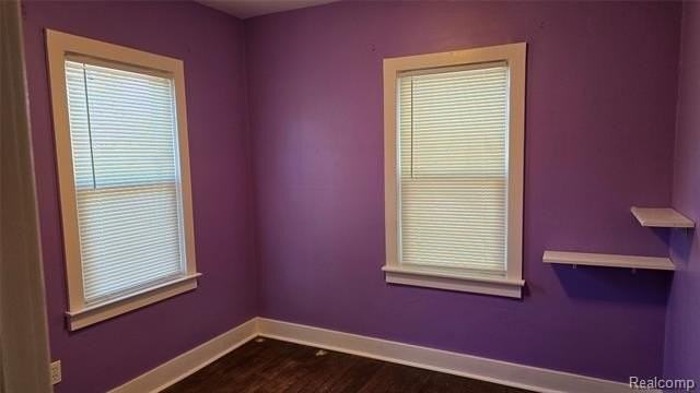 304 W Madge Ave - Photo 7 of 19