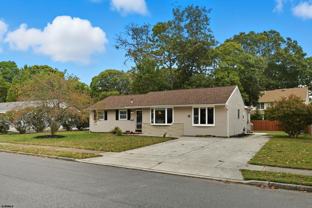 19 Village Dr - Photo 1 of 1