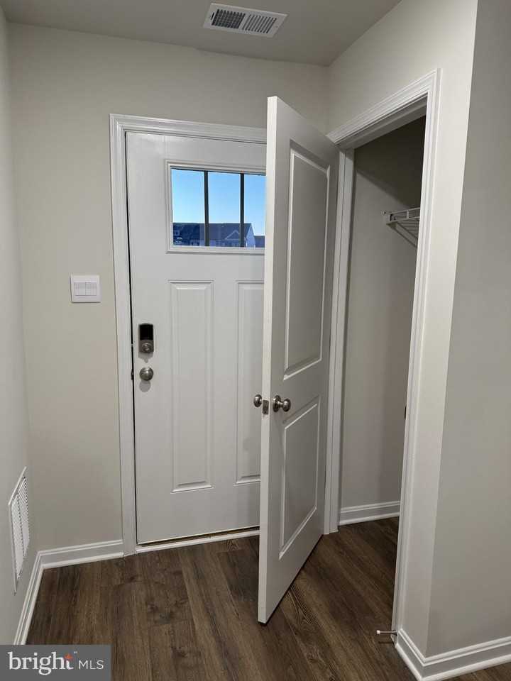 742 Compass Way - Photo 2 of 30