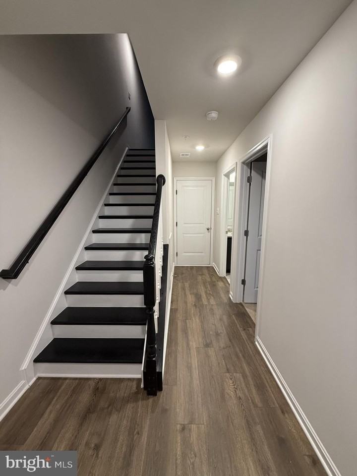 742 Compass Way - Photo 3 of 30