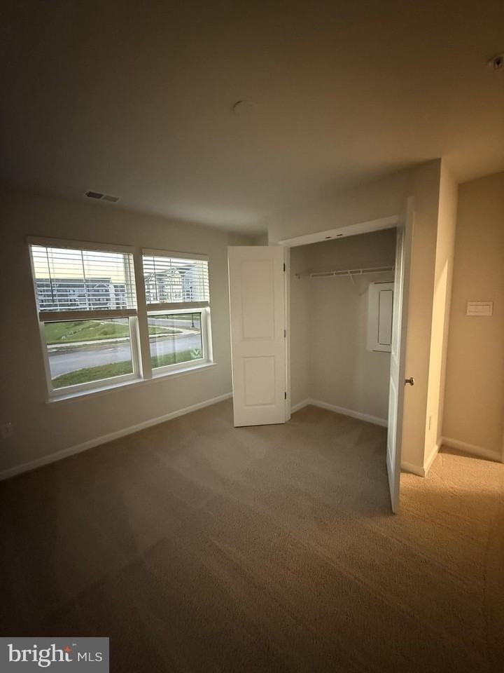 742 Compass Way - Photo 7 of 30