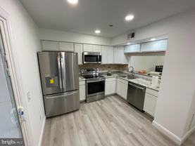 9622 Lambeth Ct - Photo 1 of 1