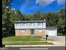 5704 Darlene Dr - Photo 1 of 1
