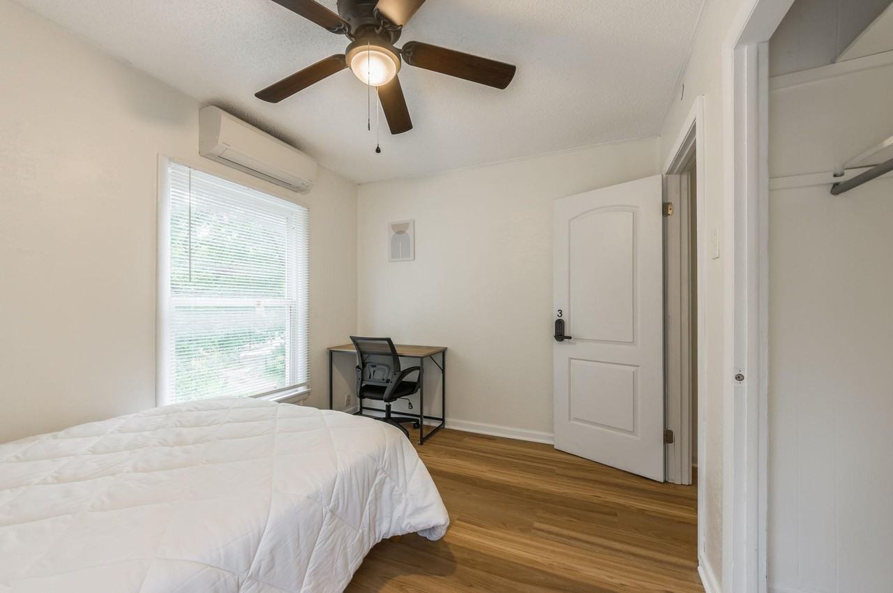 Askew Ave - Photo 6 of 6