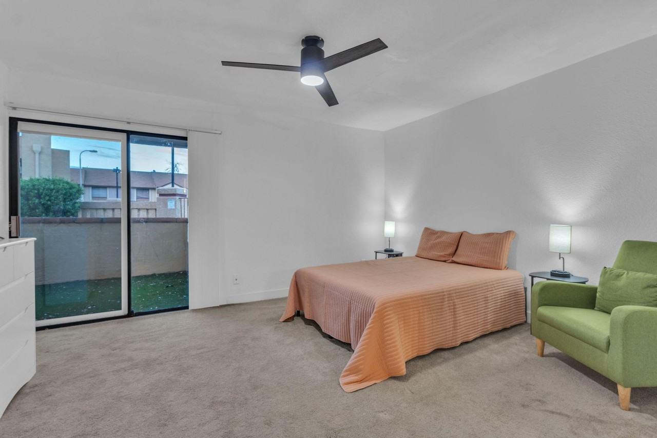 W Maryland Ave - Photo 7 of 8