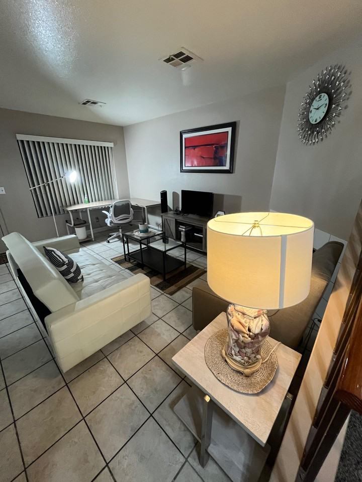 Short Pine Dr - Photo 2 of 7