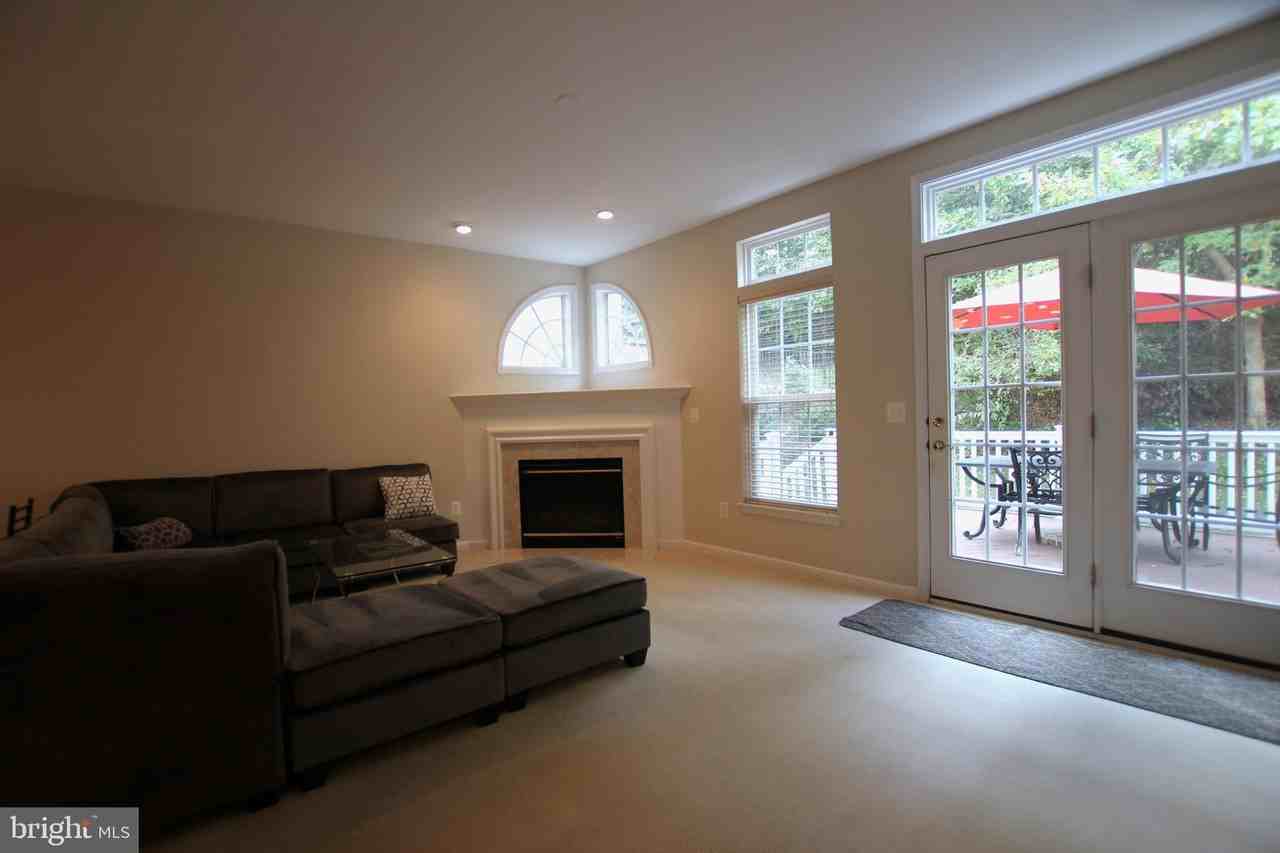 8532 Barrow Furnace Ln - Photo 7 of 33