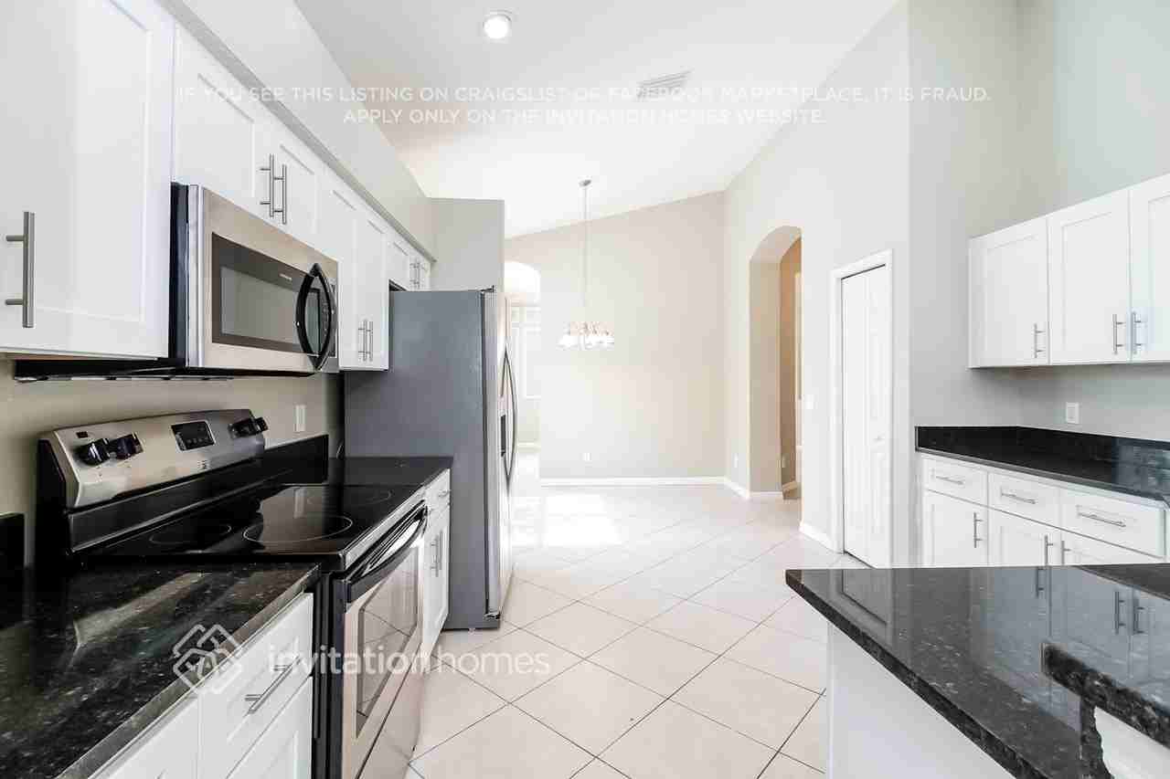 6006 35th Ln E - Photo 7 of 19