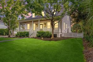 featured image of 2205 Daniel Island Dr