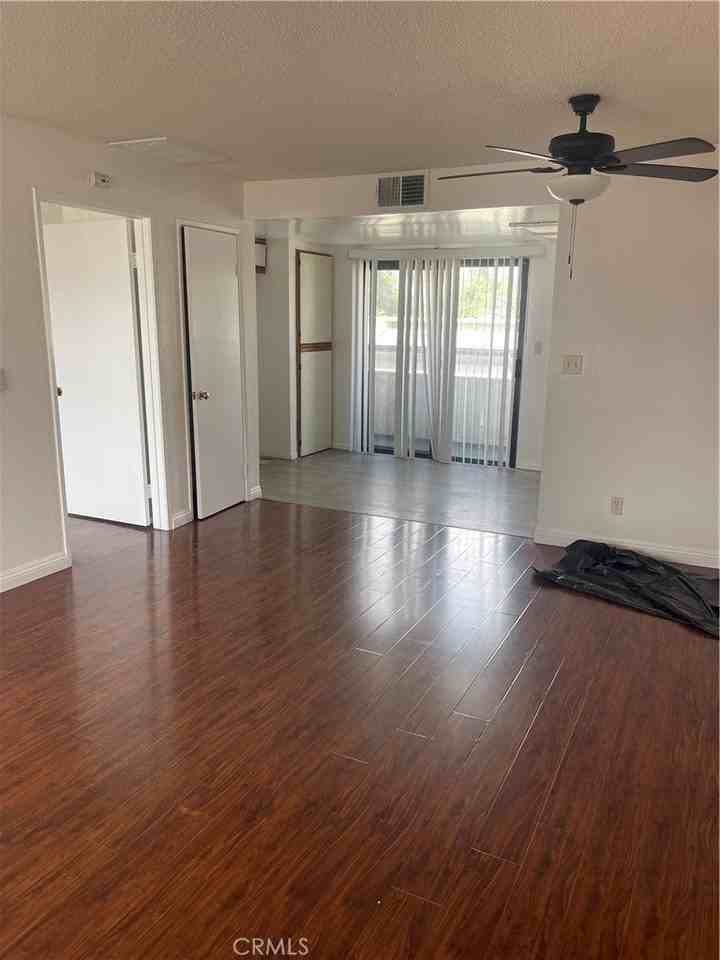 1001 N Raymond Ave - Photo 3 of 12