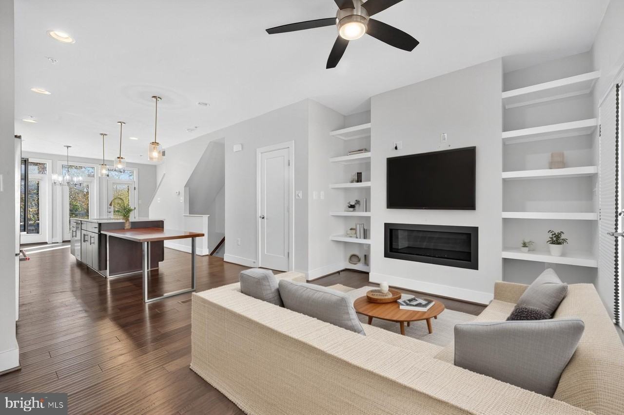 1446 Piccard Drive - Photo 3 of 35