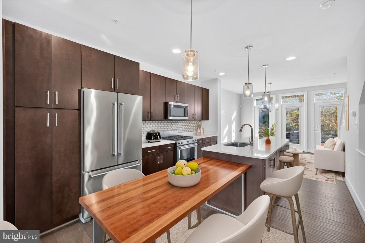 1446 Piccard Drive - Photo 5 of 35