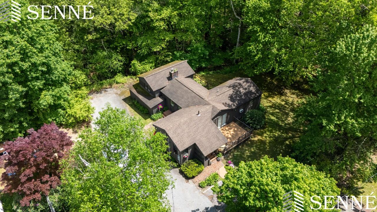 32 Fern Street - Photo 3 of 22