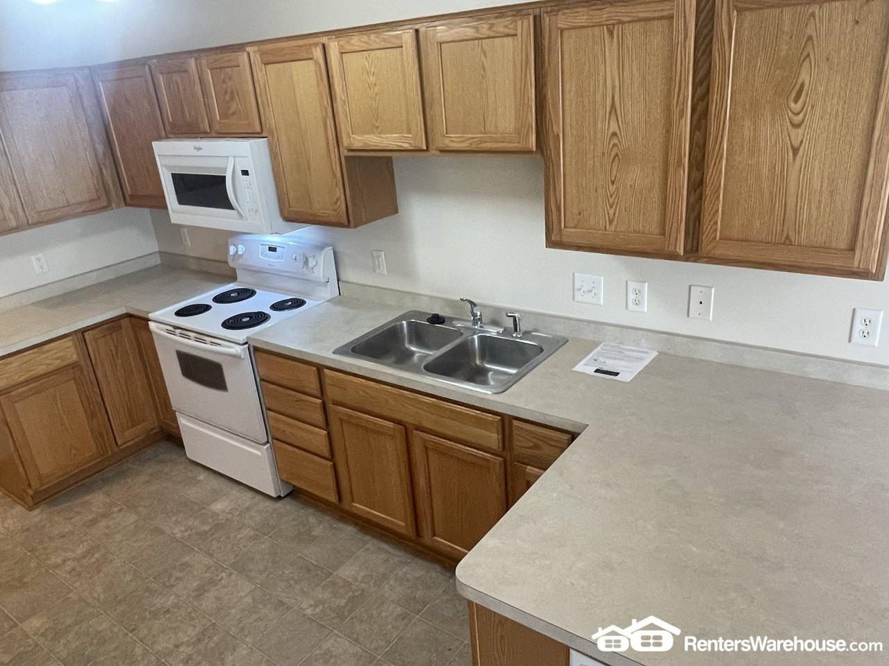 2457 Yellowstone Drive - Photo 2 of 42