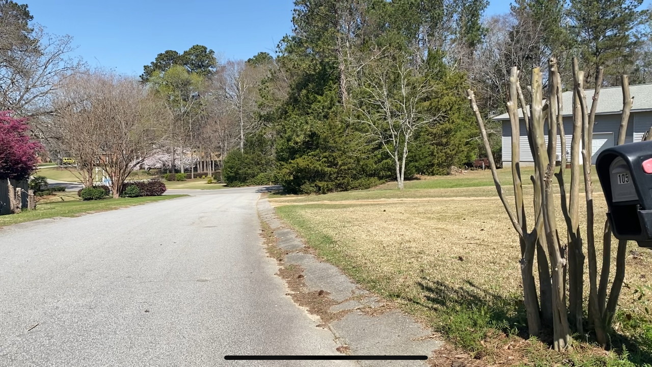 105 Blackburn Rd W #105 - Photo 2 of 12