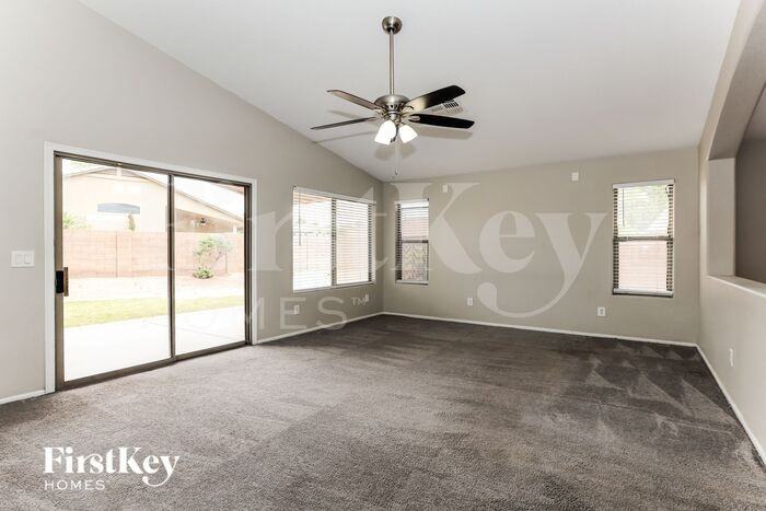 5354 N Rattler Ct - Photo 2 of 19